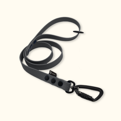 Vodítko Peak: Šedé